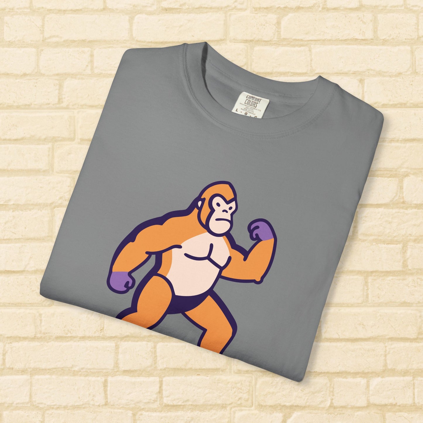 Sober Strong Gorilla T-Shirt π¦β Retro Sobriety Tee, Motivational Recovery Shirt, Unisex Graphic Top, Sobriety Gift for Men and Women