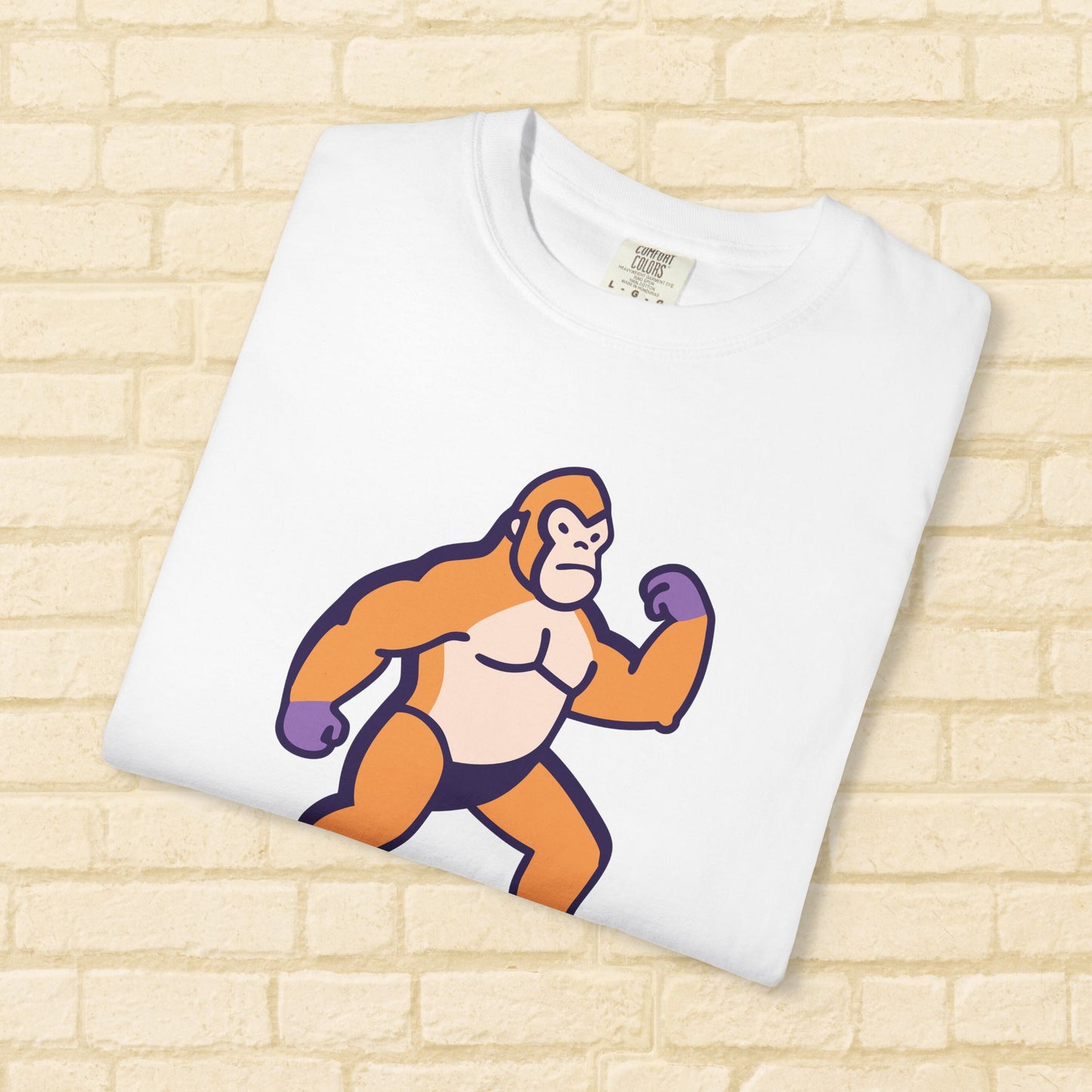Sober Strong Gorilla T-Shirt π¦β Retro Sobriety Tee, Motivational Recovery Shirt, Unisex Graphic Top, Sobriety Gift for Men and Women