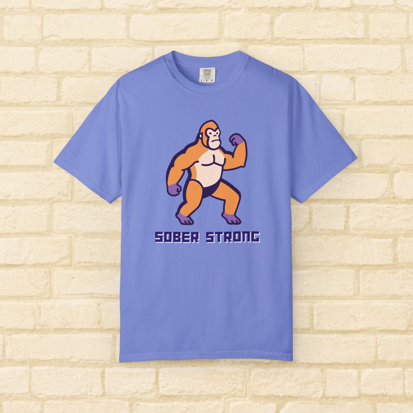 Sober Strong Gorilla T-Shirt π¦β Retro Sobriety Tee, Motivational Recovery Shirt, Unisex Graphic Top, Sobriety Gift for Men and Women